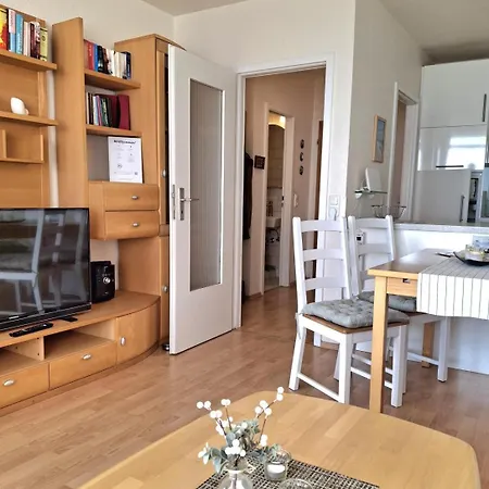 Appartement Strandhotel 44 *